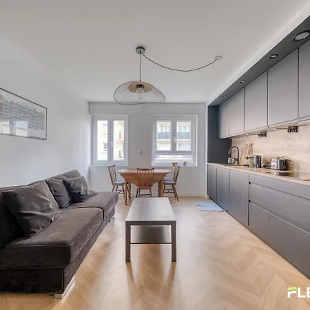 Elegant 2-bedroom With 2 Bathrooms Rue Des Vignoles Daire *
