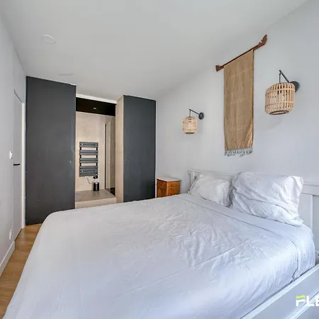 Elegant 2-bedroom With 2 Bathrooms Rue Des Vignoles *