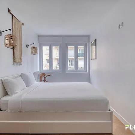 Immeuble Vignoles * Paris